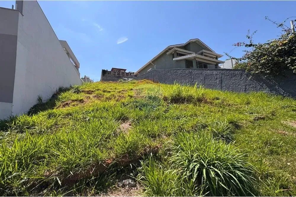 Terreno à venda no Residencial Colinas de São Francisco em Bragança Paulista - SP