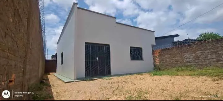 2 quartos e 1 banheiro