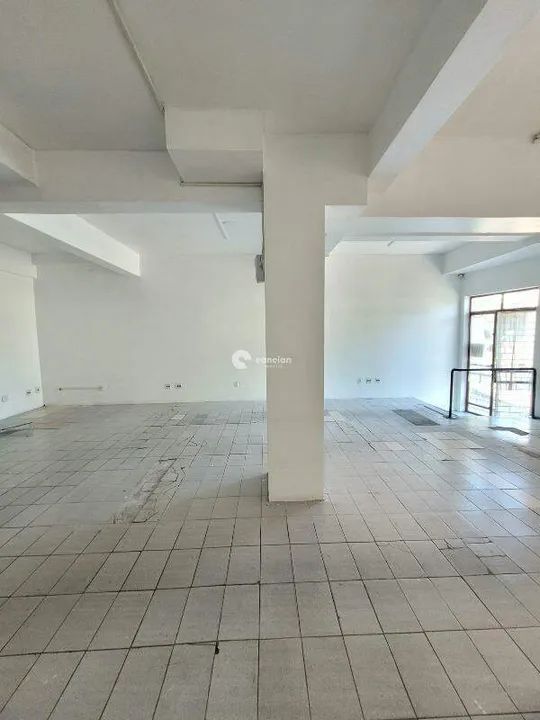 ALUGA-SE: Loja Comercial Ampla Próxima à Presidente Vargas - Foto 3