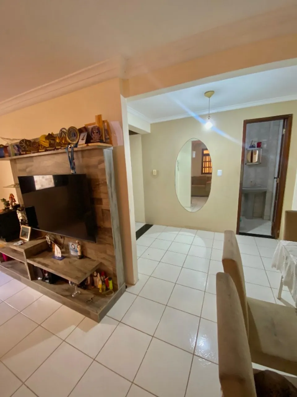 Casa com Garagem Em Condomínio Fechado