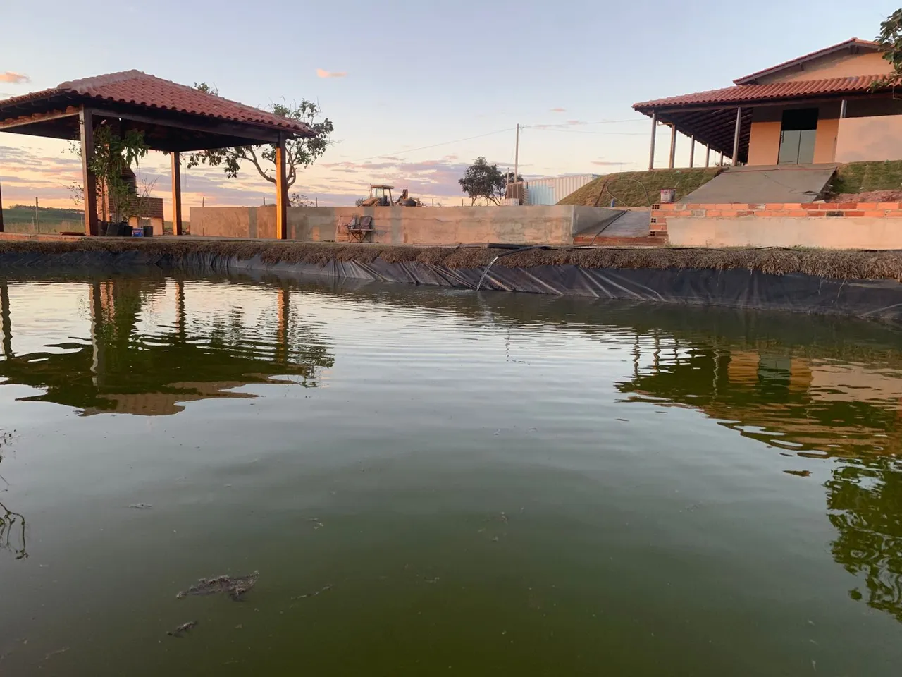 Chácara com benfeitoria completa. Em Anápolis-Go