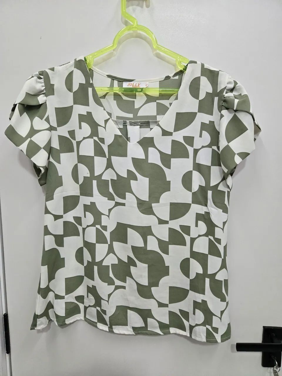Lote de blusas feminina G - Foto 3
