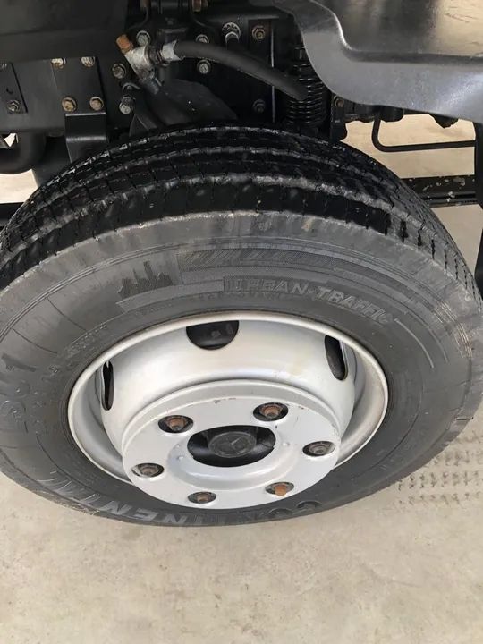 Caminhão Mercedes-Benz Accelo 815 ano 2012 - Foto 5