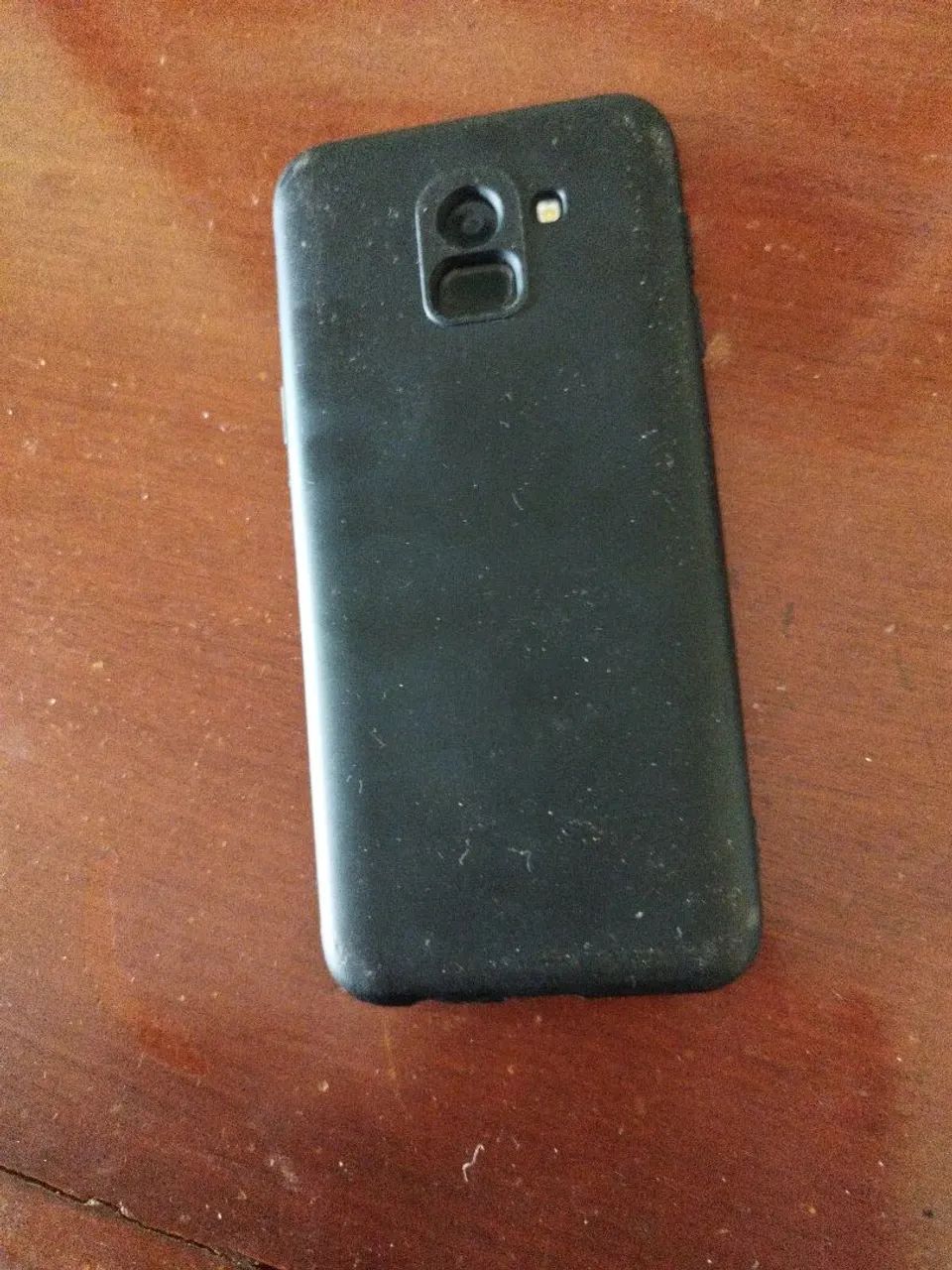 Celular Samsung j 6 GT semi novo 150.00 - Foto 3