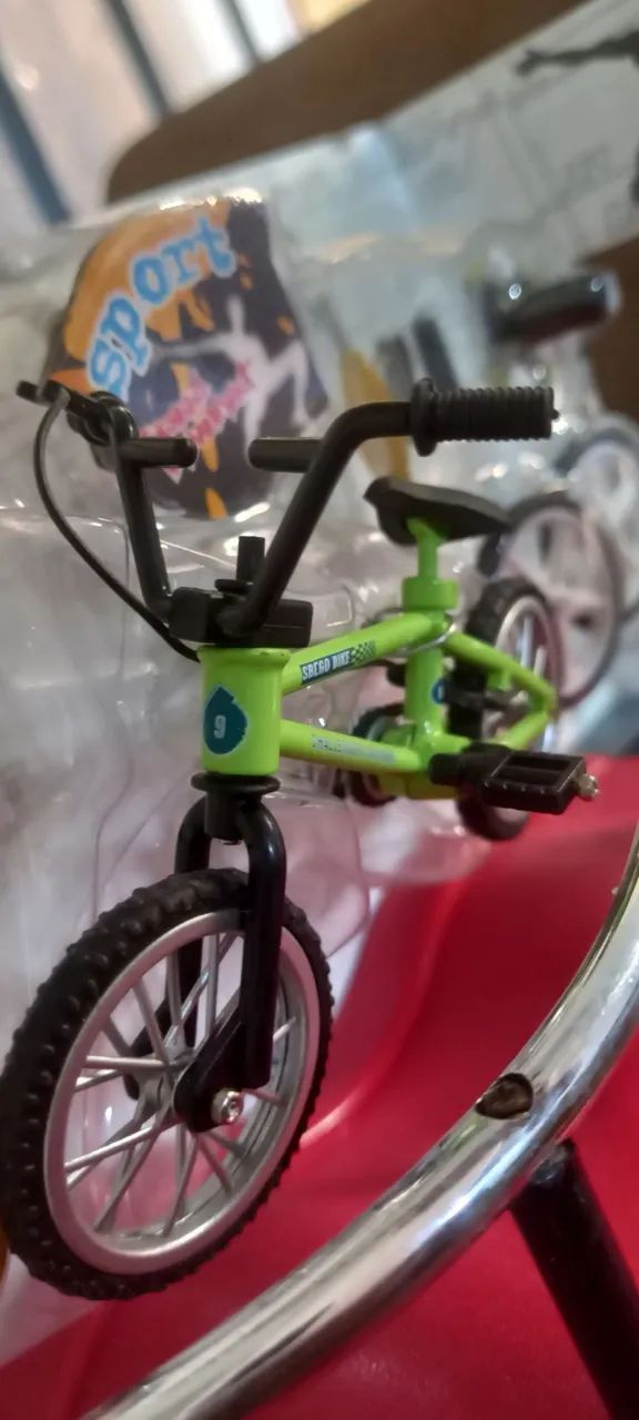 Miniatura Skatepark Die-Cast - Colecionador - Foto 3