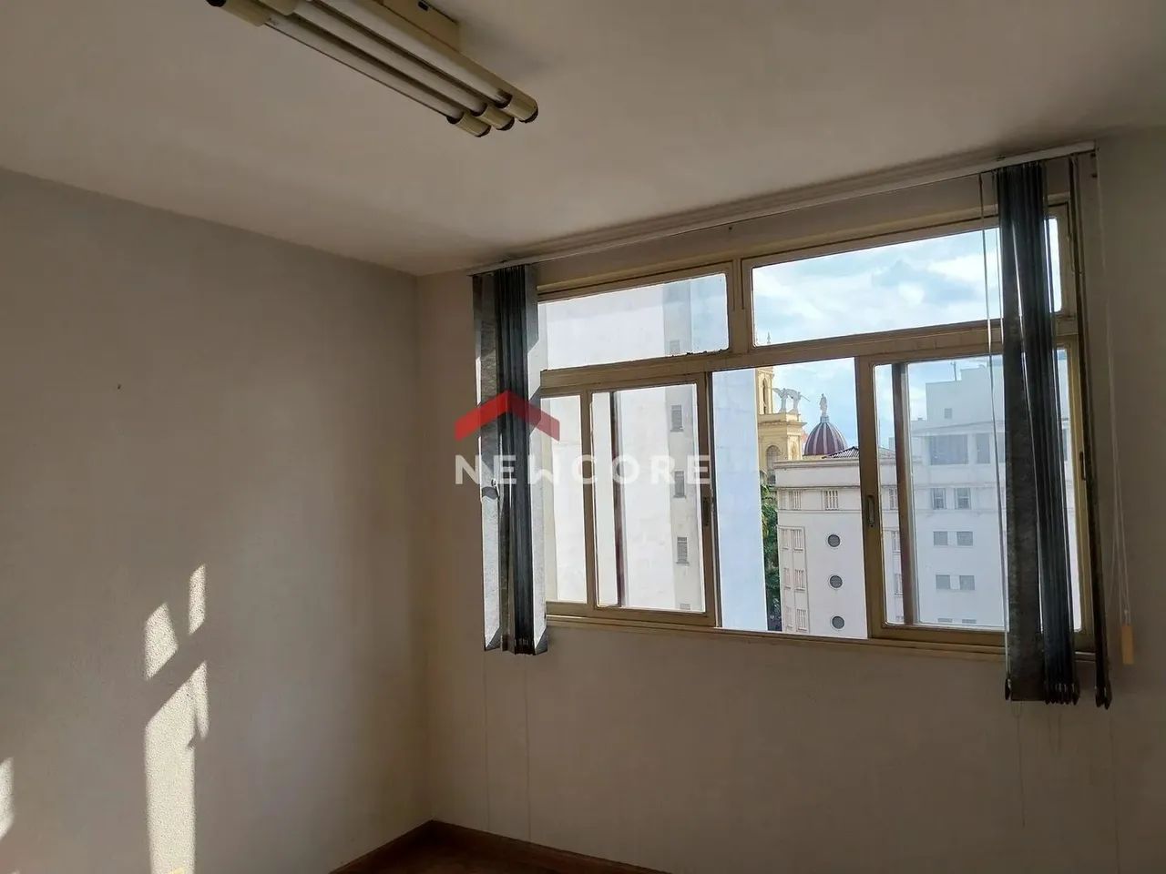 Sala comercial em Rua Álvares Machado - Centro - Campinas/SP