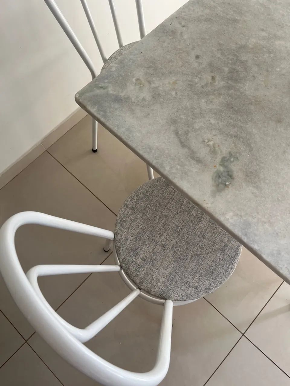 Conjunto de Mesa e Cadeiras 4 lugares - Foto 2