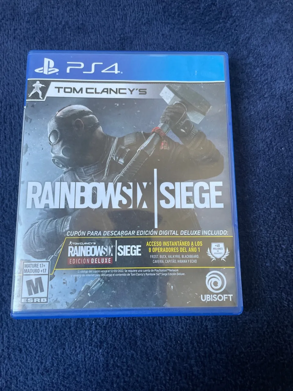 Rainbow Six Siege - Edição Deluxe - PS4