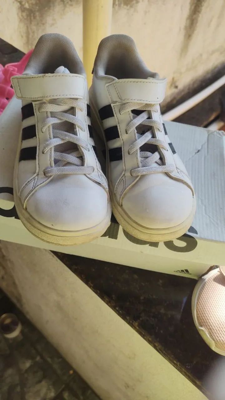Tênis Adidas original n.30