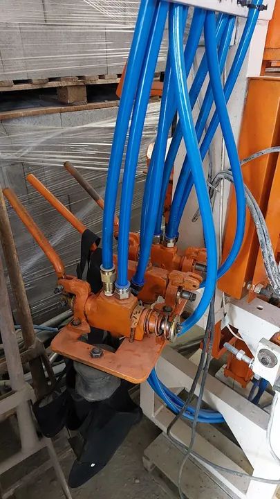 Maquina pneumática Vibrafort 3 blocos 14 - Foto 4