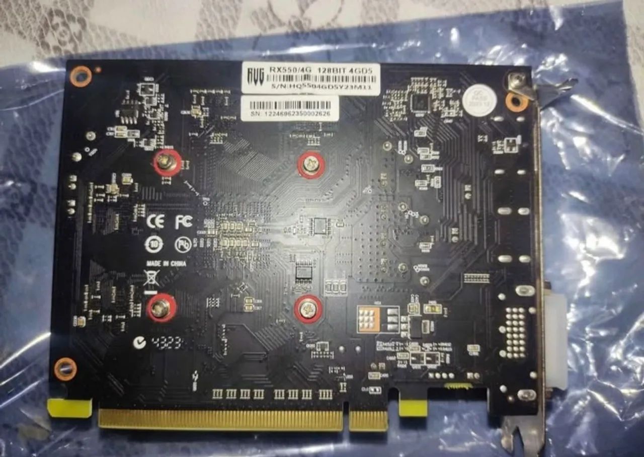 Placa de Vídeo AMD Radeon RX 550 4GB - Foto 2
