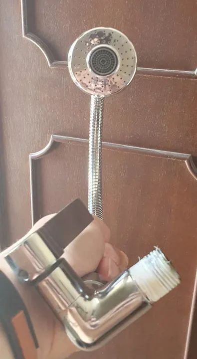 Torneira Flexível com choveirinho  - Foto 2