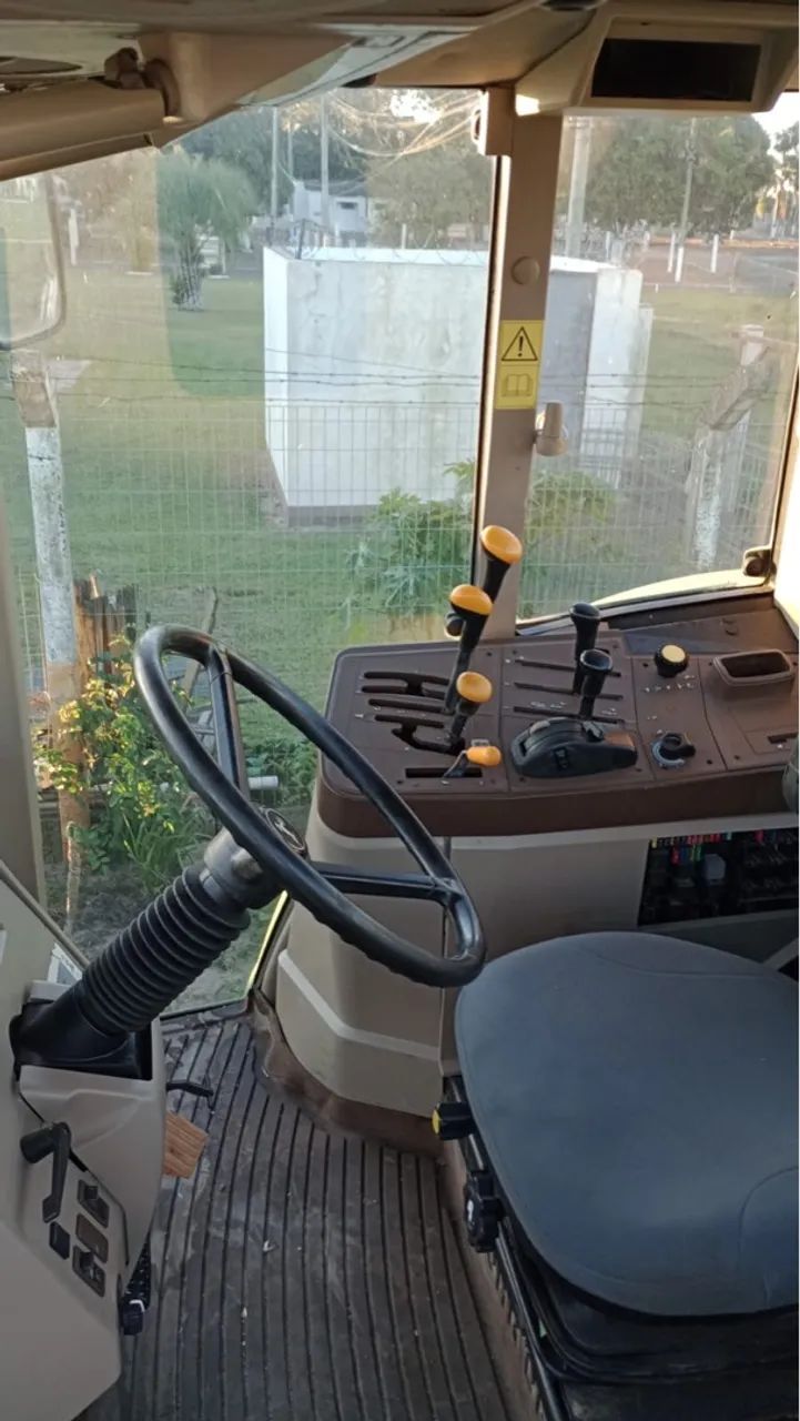 TRATOR JOHN DEERE 7515 - Foto 4