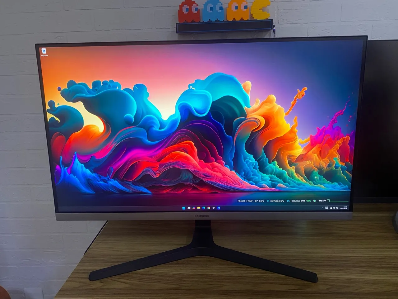 Monitor Samsung LU28R55
