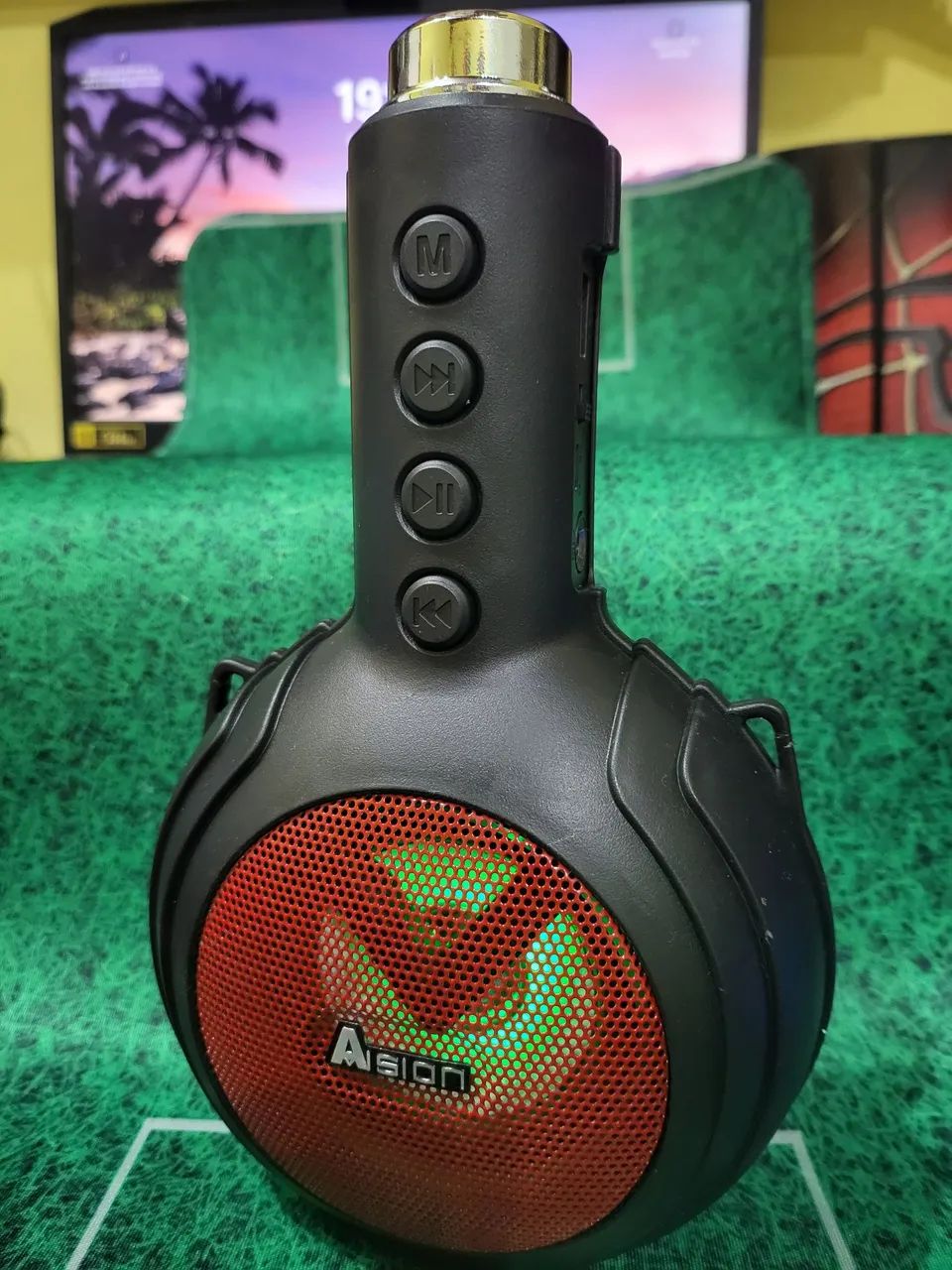Caixa de Som Bluetooth Aosion Estilo que imita uma garrafa