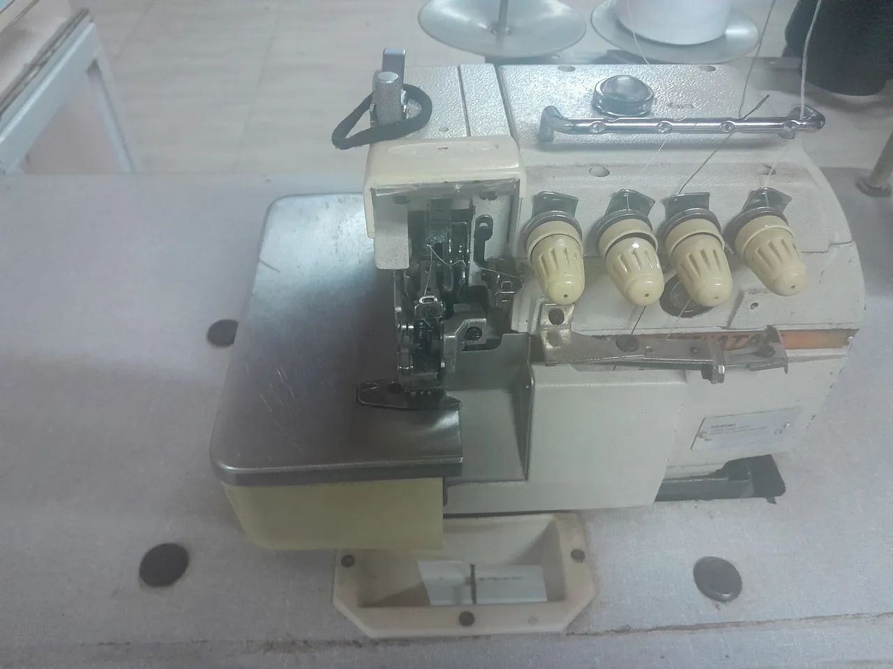 Maquina  interloque - Foto 2