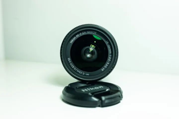 Lente Nikon AF-P NIKKOR 18-55mm VR f/3.5-5.6 (DX)