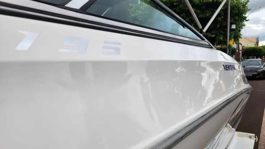 Lancha Ventura 195 Confort 2011 - Foto 10