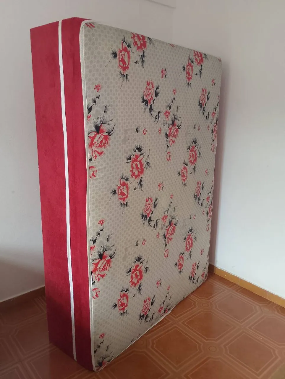 Cama Box Casal com Estampa Floral