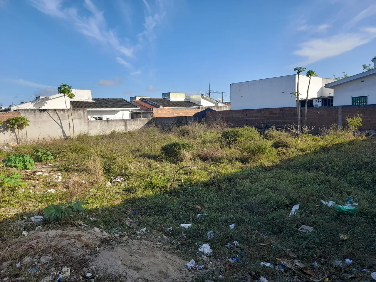 Vdo 03 lotes de terreno B. das Indutrias, 200m2 cada