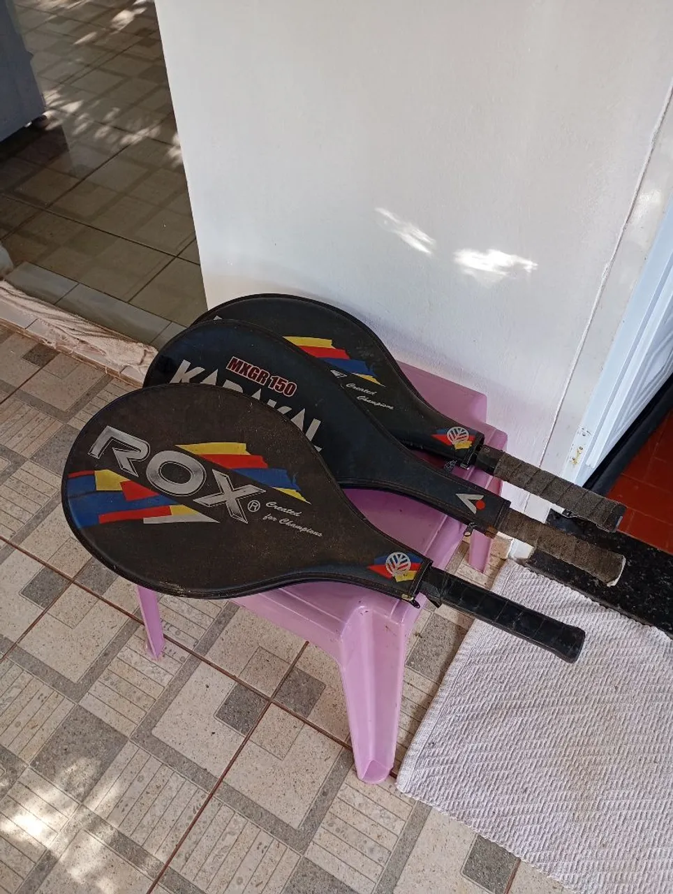 Raquetes de Tênis ROX e Karakal