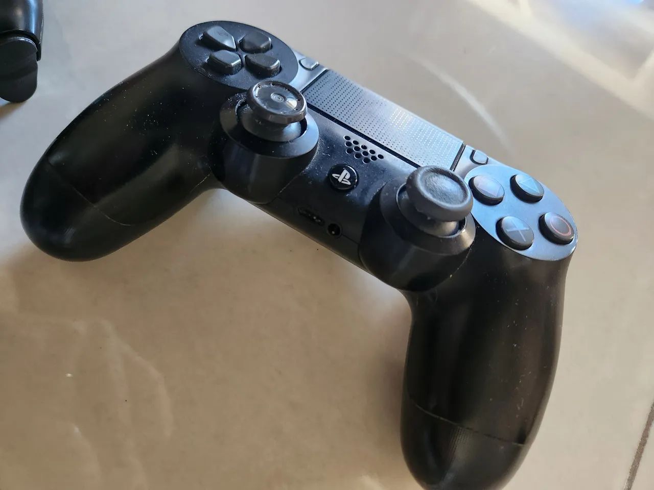 Controles PS4 - Foto 3