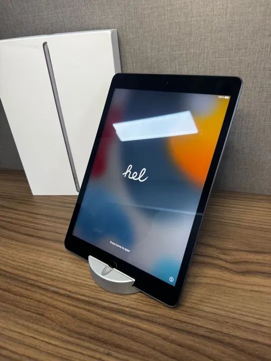 iPad 9 geração 64GB Space gray Wi-Fi (Seminovo impecável) Com capa  - Foto 3