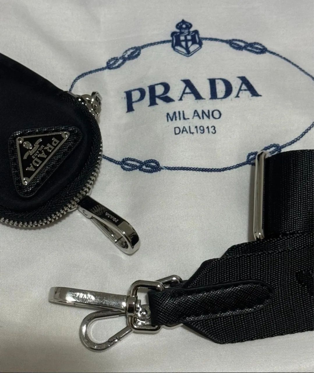 Bolsa Prada Re-Edition 2005 - Foto 2