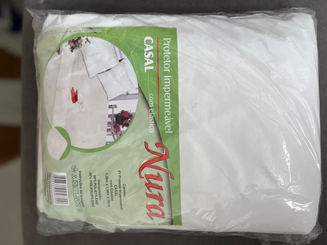 Protetor Impermeável Casal com Elástico - Nura