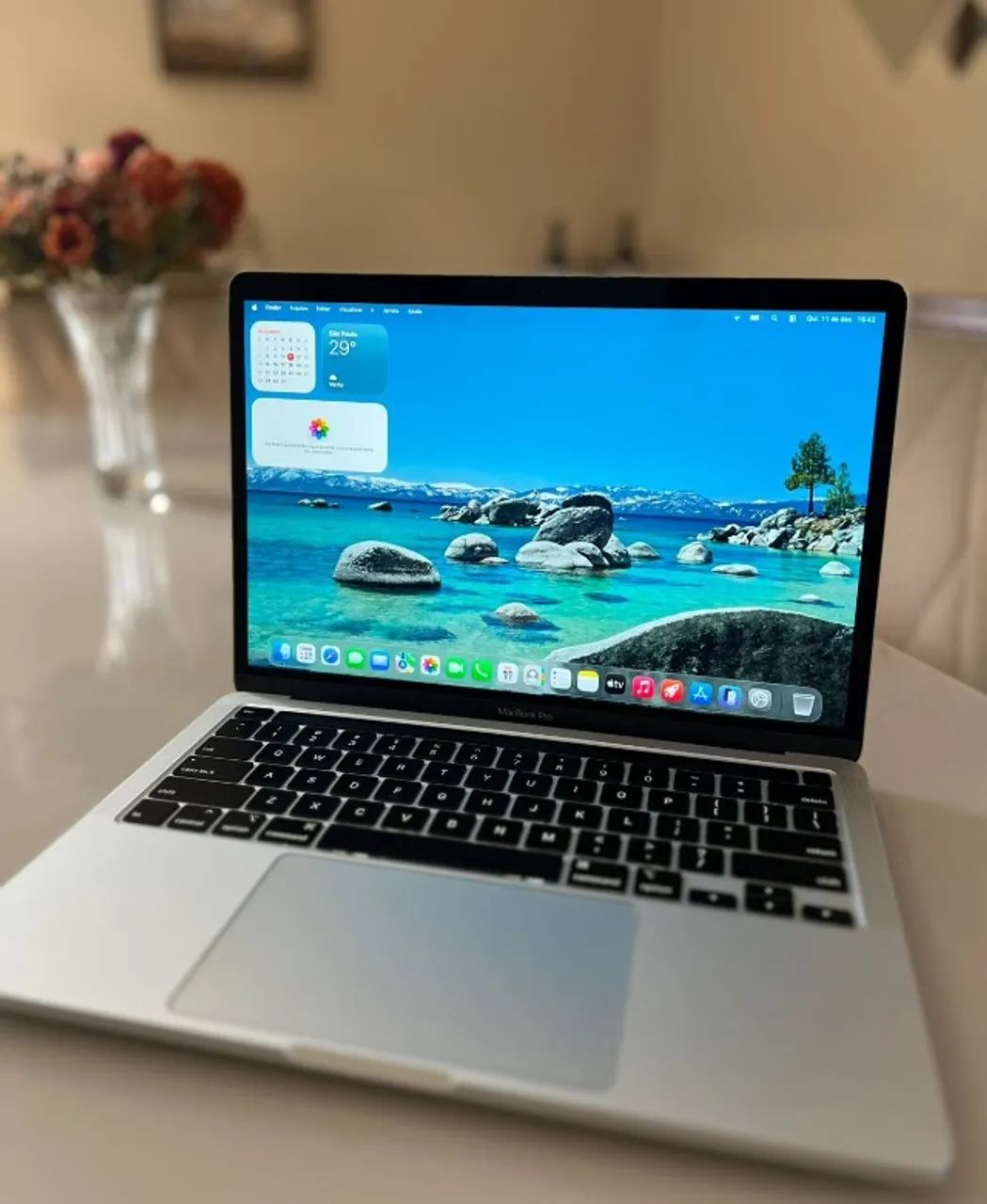 macbook pro 13 2020
