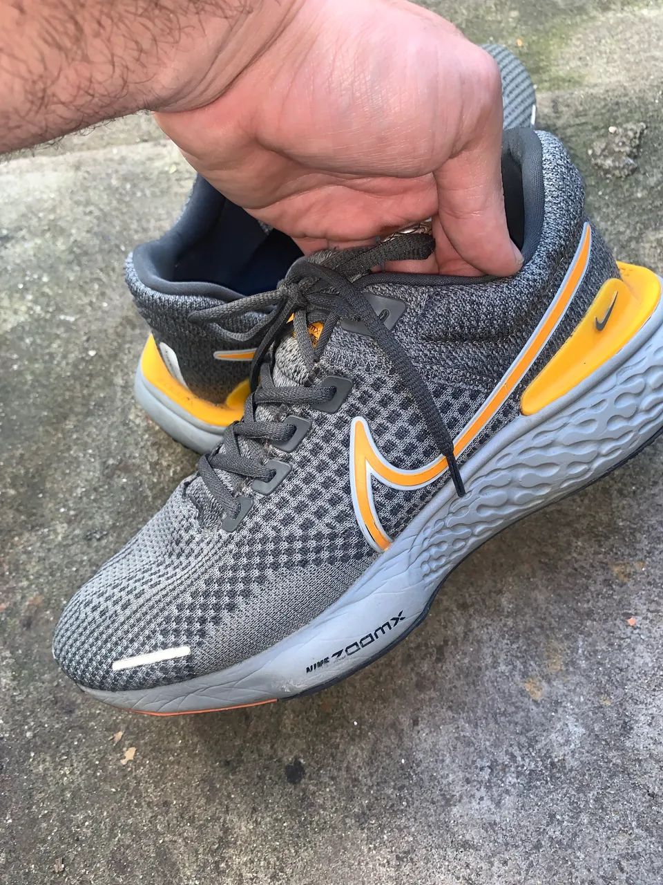 Nike invincible run 2