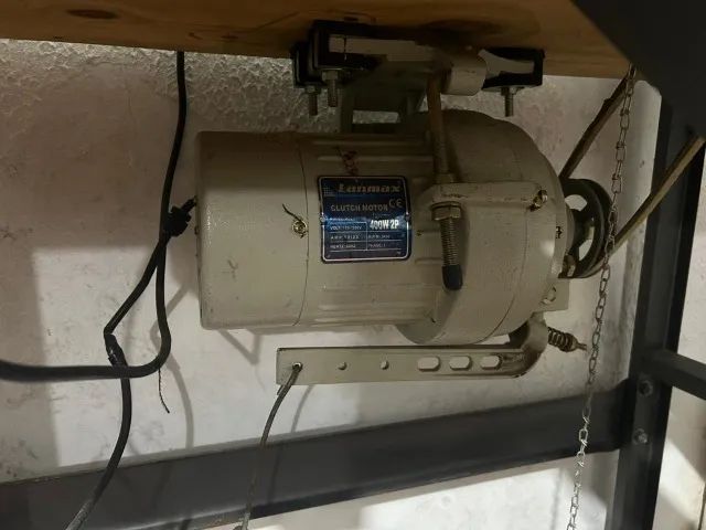Máquina de costura Overloque  - Foto 3