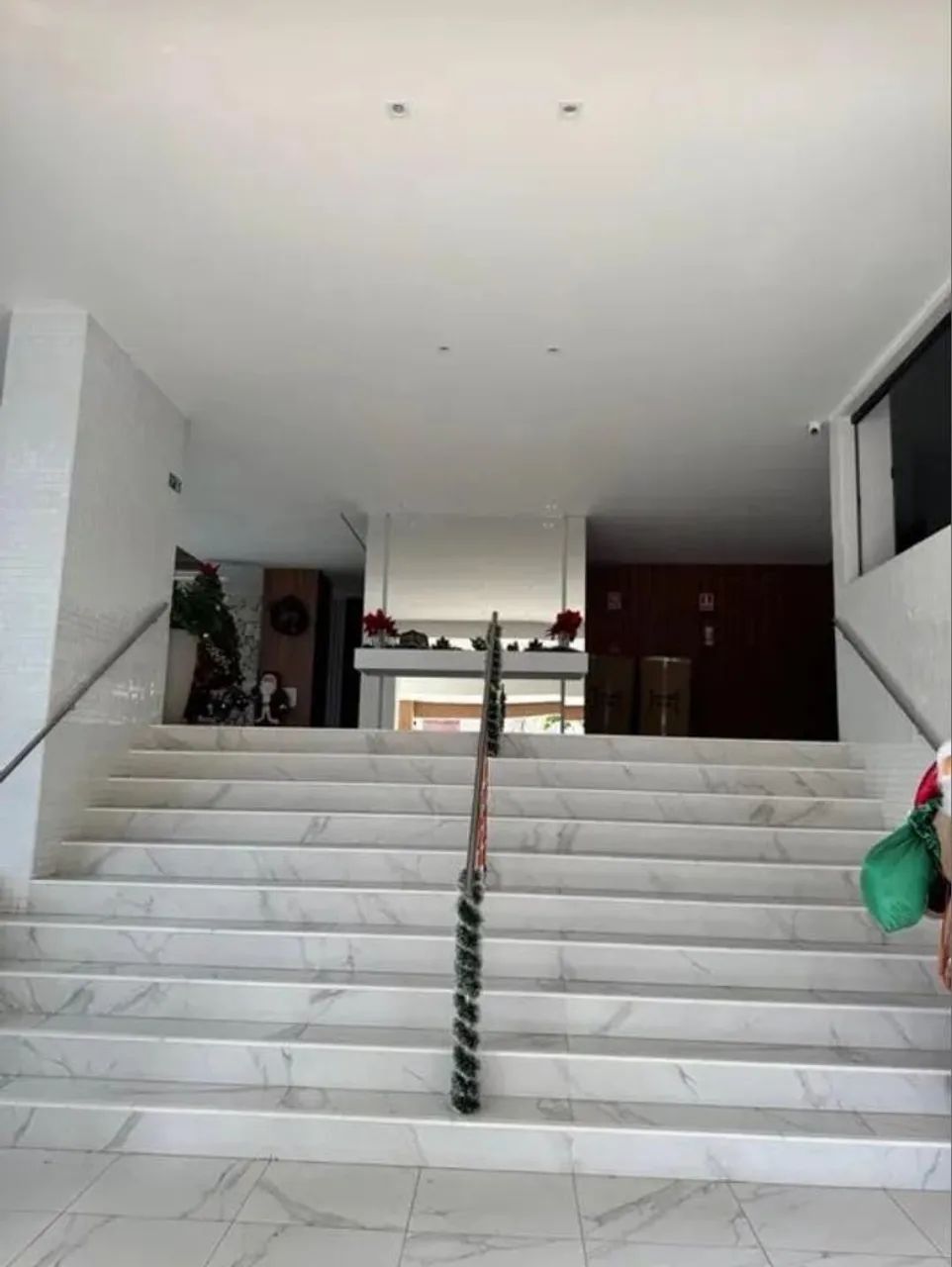 Apto. Ed Felicitá - 91 m² com 3 suítes e 2vgs em Batista Campos - Belém - PA - Foto 3