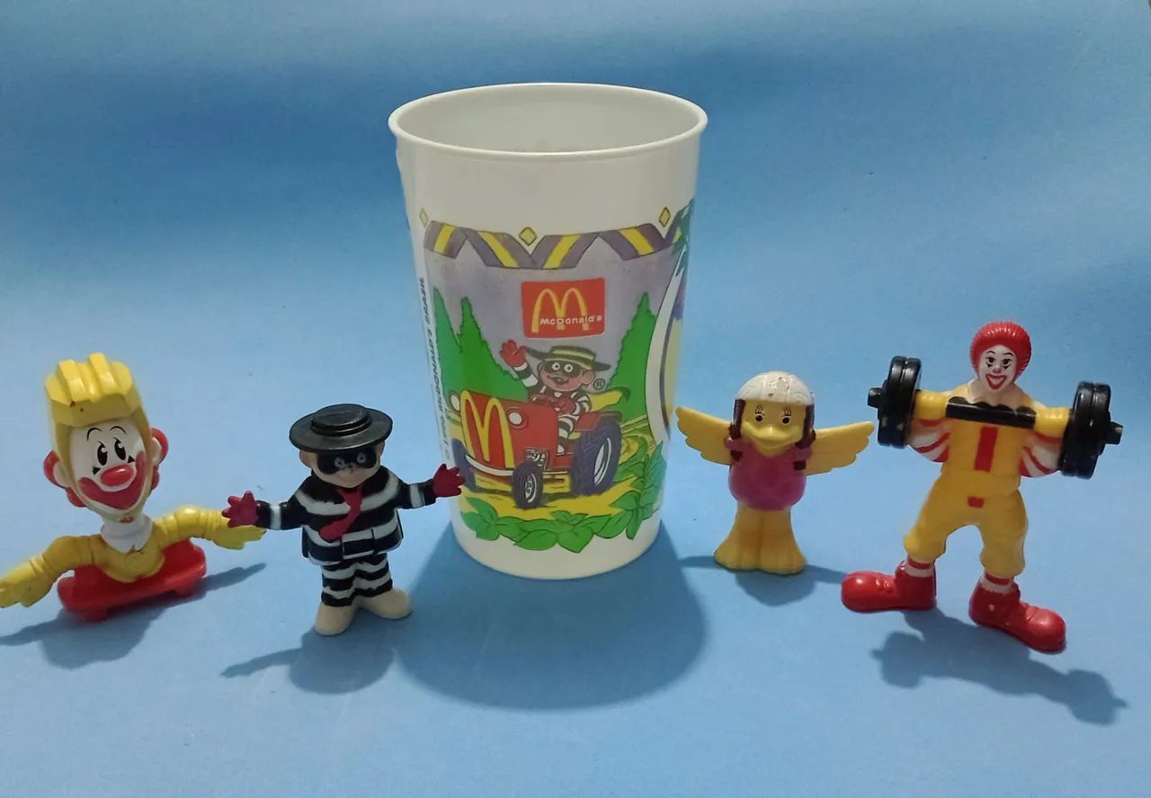 Lote itens McDonald's colecionáveis  - Foto 2