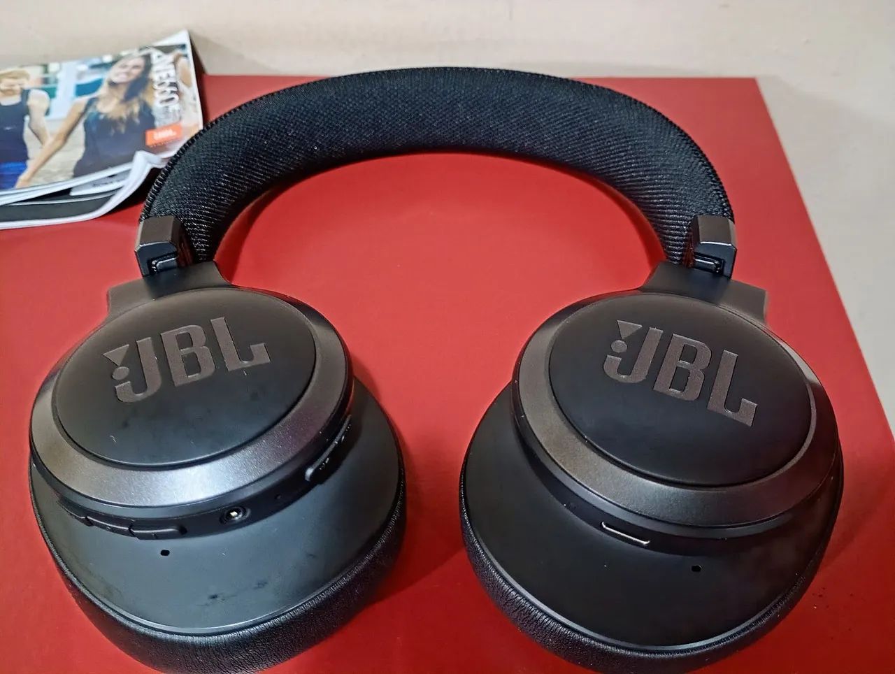 Fone de ouvido Jbl LIVE 660 NC - Foto 4