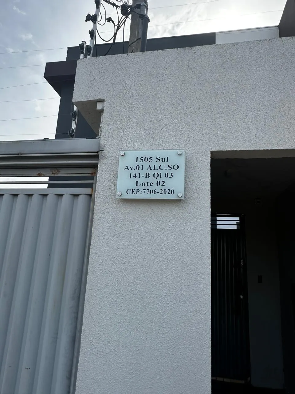 Imóvel para aluguel e venda tem 35 metros quadrados com 1 quarto em Jardim Aureny III - Pa