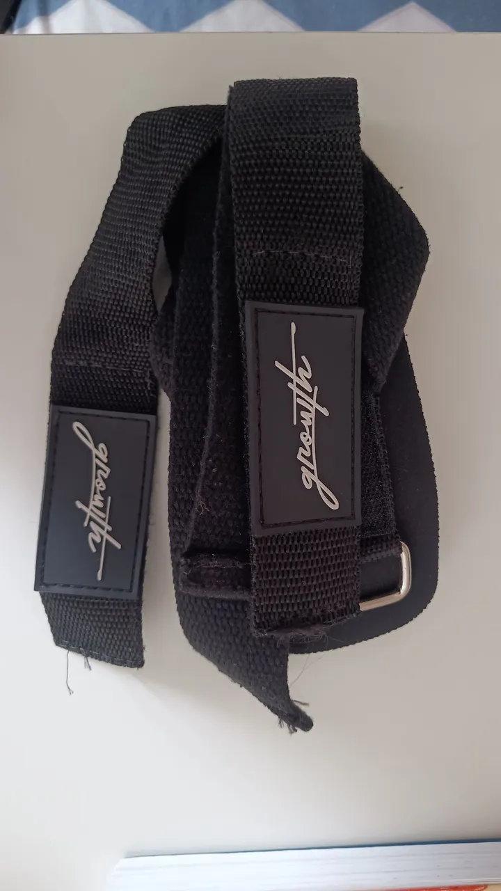 Straps com Munhequeira Growth para Musculação / Academia