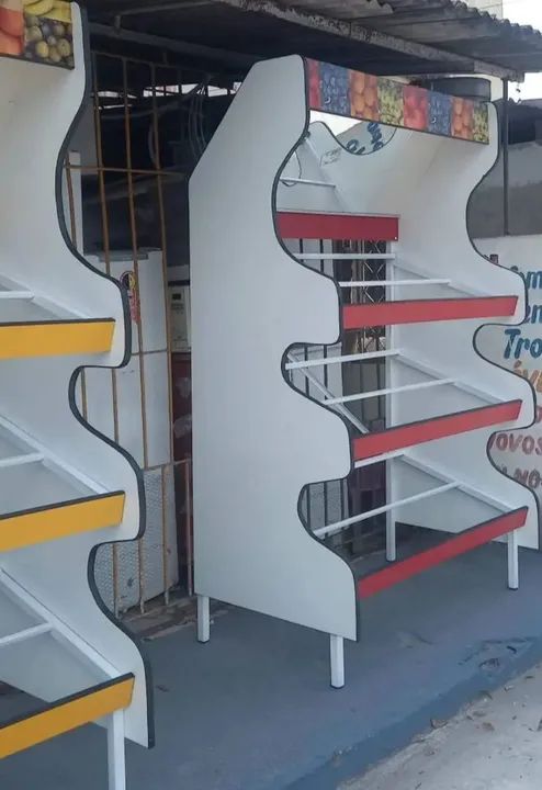 expositor frutas verduras novas pronta entrega já com as galeias 