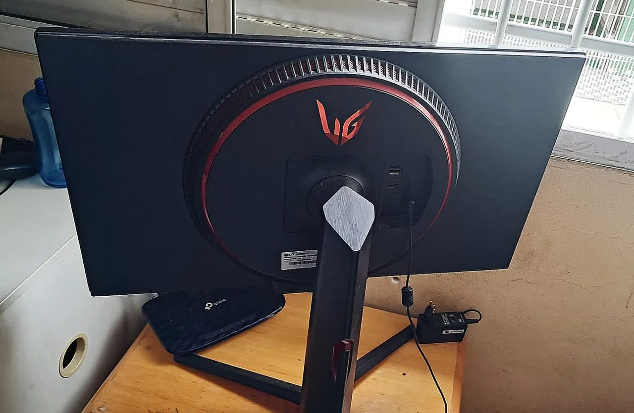 Monitor Gamer - 27 polegadas - Foto 2