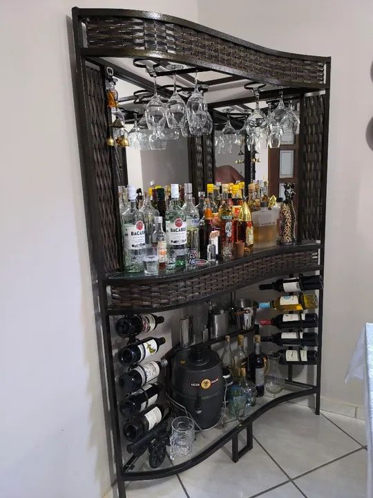 Rack de Bar em Metal e vidro - Foto 3