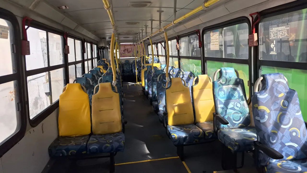 Onibus urbano 2012 2 portas - Foto 3