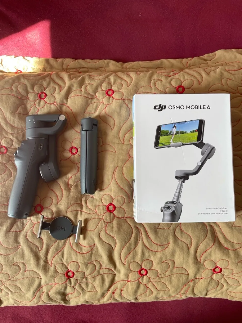 Estabilizador DJI OSMO MOBILE 6 - Poucos dias de uso.