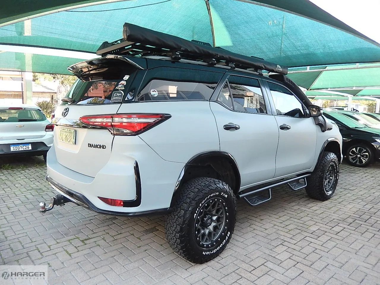 HILUX SW4 SRX   CINZA 2017/2017 - Foto 3