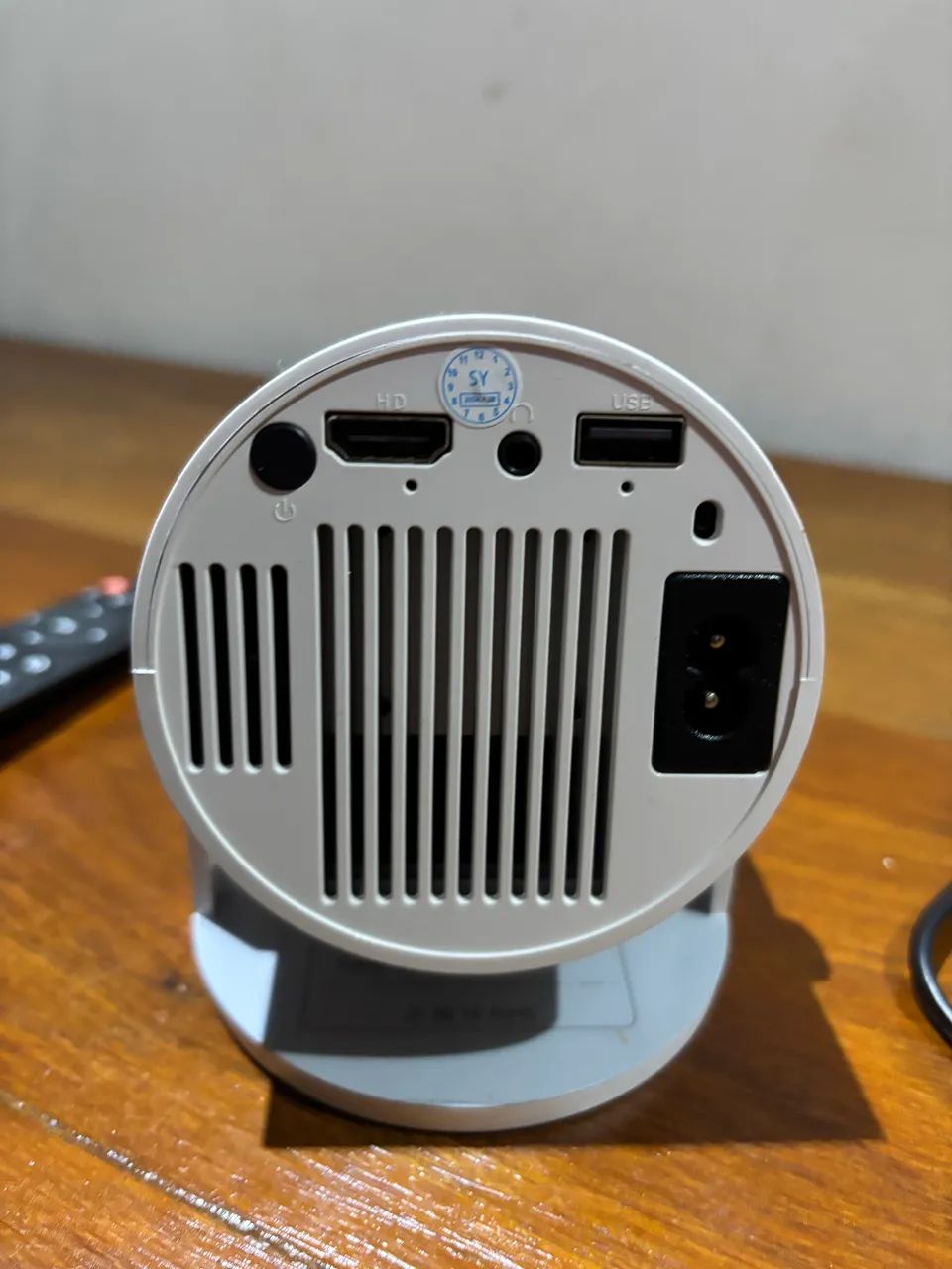 Projetor portátil Android com saída HDMI  - Foto 3