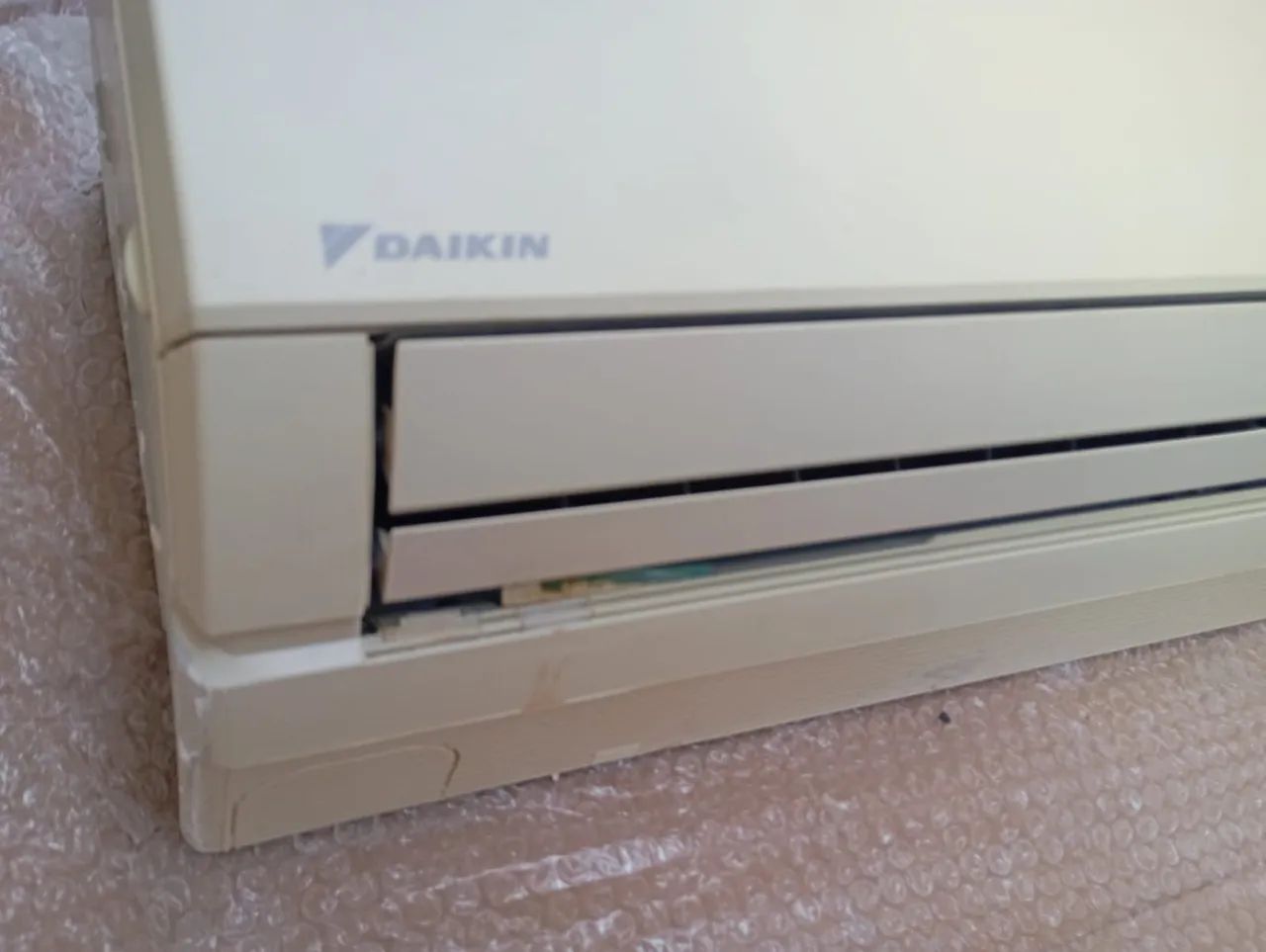 3 evaporadoras Daikin multi split 9000 btu - Foto 3