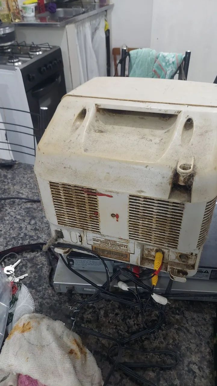 TV SEMP DE 10 POLEGADAS ANTIGA - Foto 3