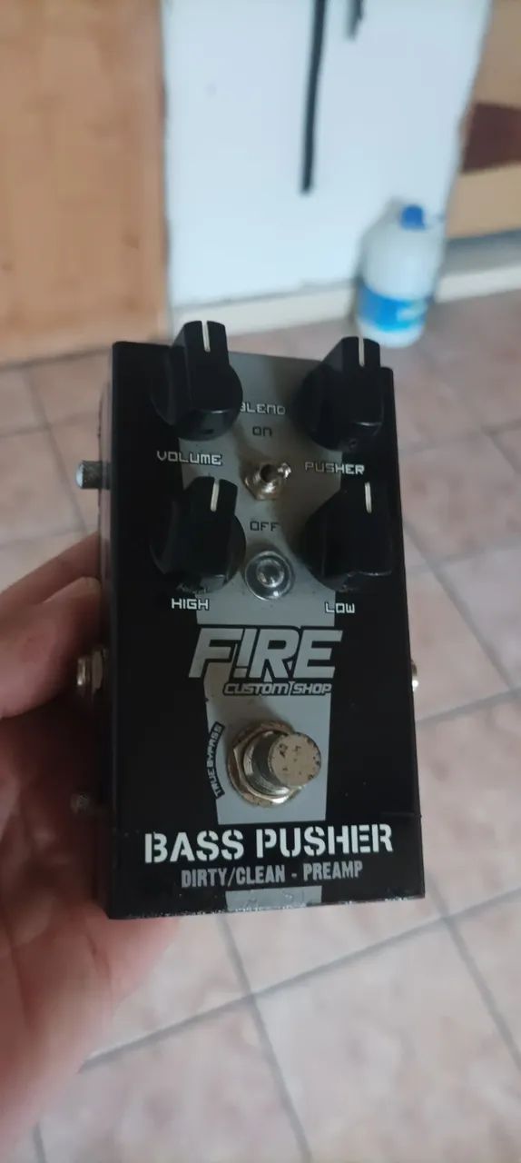 Pedal Fire Bass Pusher Preamp (Venda/Troca)  - Foto 2