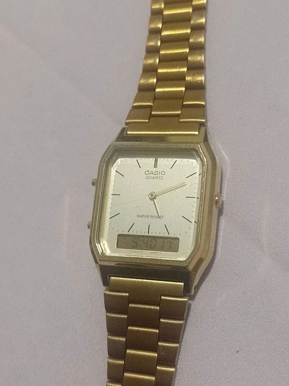 Relógio Casio dourado - Foto 2