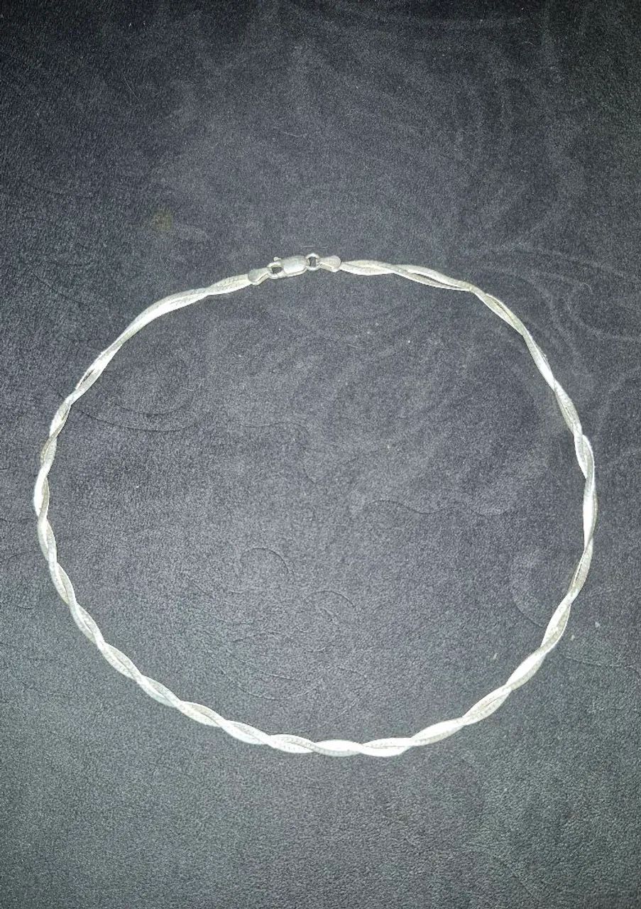 Vendo colar de prata feminino 