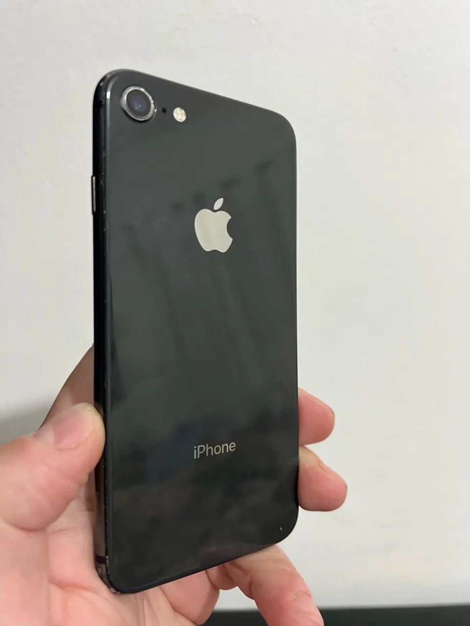 IPHONE 8  - Foto 2